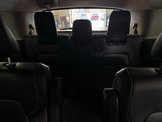 2023 Nissan Pathfinder SL 4WD