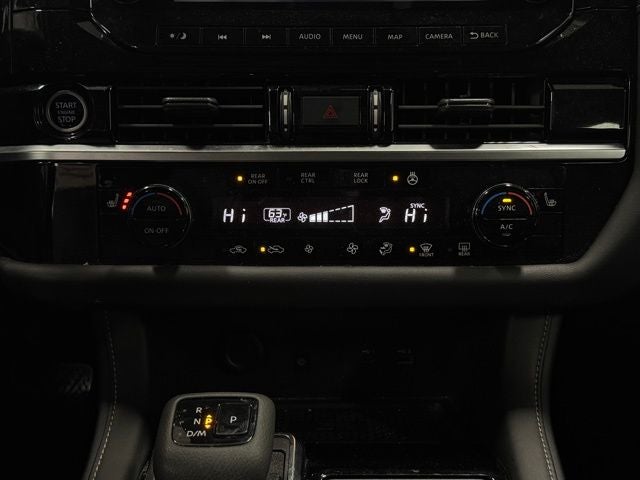 2023 Nissan Pathfinder SL 4WD