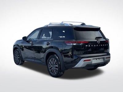 2023 Nissan Pathfinder SL 4WD