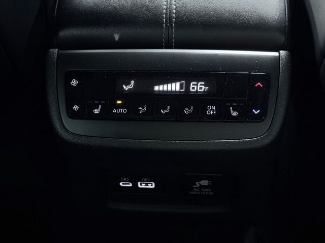 2022 Nissan Pathfinder Platinum 4WD