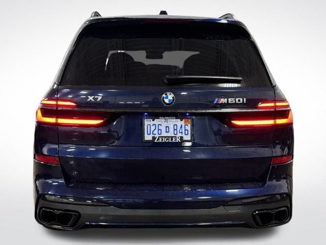 2024 BMW X7 M60i