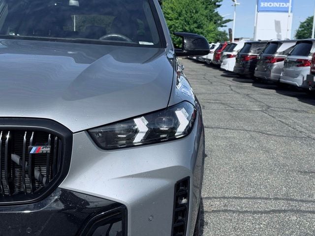 2025 BMW X5 M60i