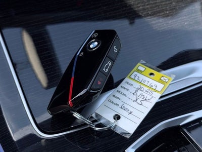 2025 BMW X5 M60i