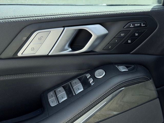 2019 BMW X7 xDrive50i