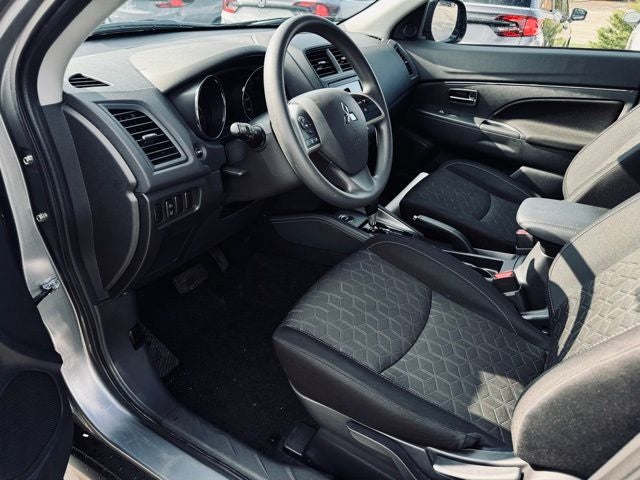 2025 Mitsubishi Outlander Sport 2.0 ES AWC