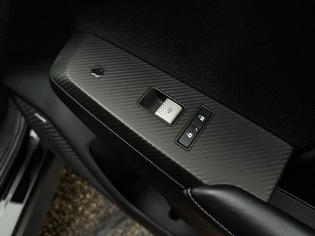 2025 Mitsubishi Outlander Base