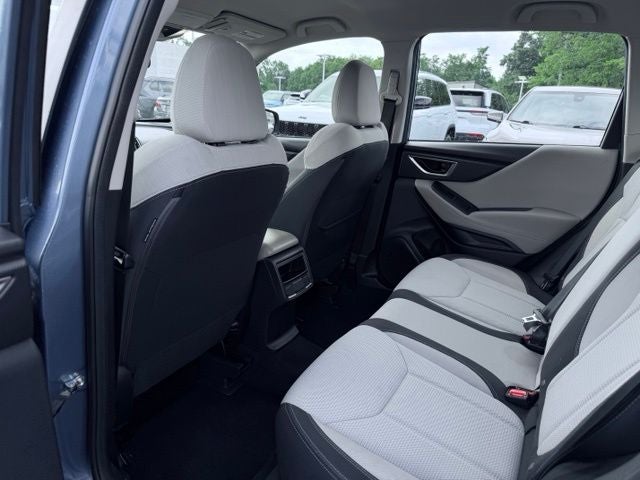 2023 Subaru Forester Base
