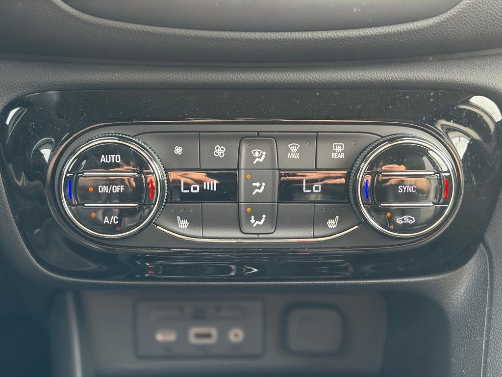 2023 Buick Encore GX Essence