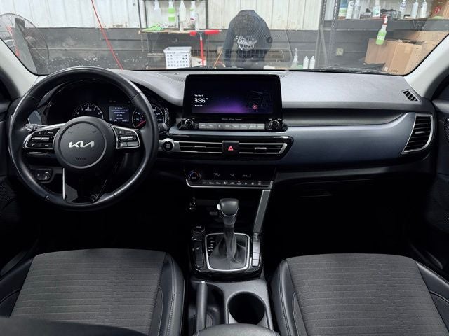 2023 Kia Seltos S