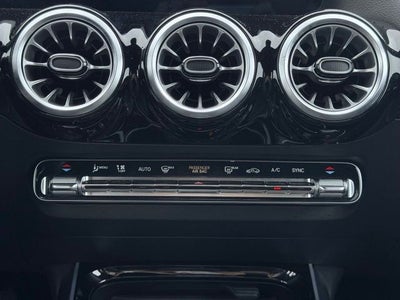 2025 Mercedes-Benz GLA 4MATIC®