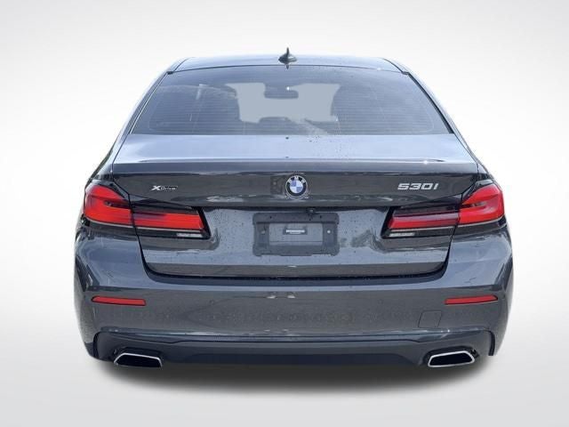 2021 BMW 5 Series xDrive