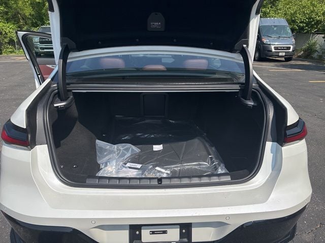 2025 BMW 7 Series xDrive
