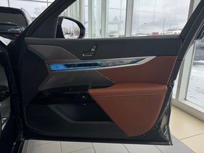 2025 BMW 7 Series xDrive
