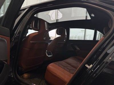 2025 BMW 7 Series xDrive