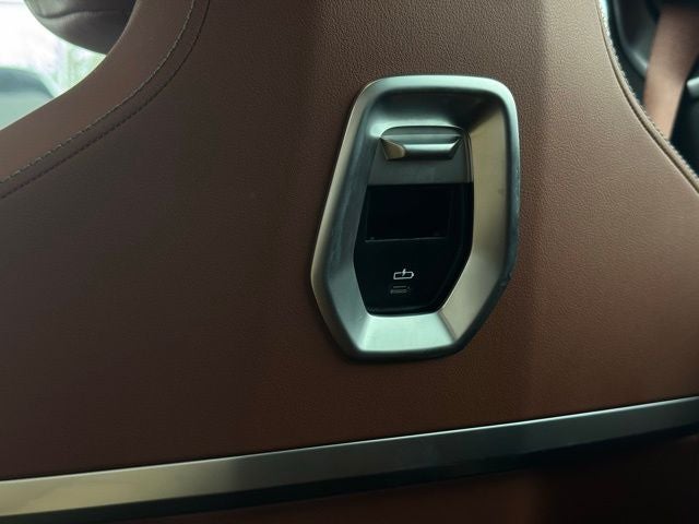 2025 BMW 7 Series xDrive