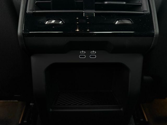 2026 BMW 5 Series xDrive