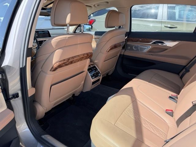 2018 BMW 7 Series 750i