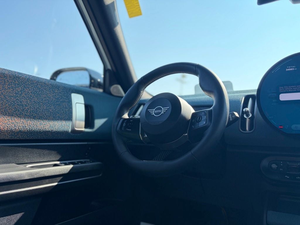 2025 MINI Cooper S Countryman Iconic