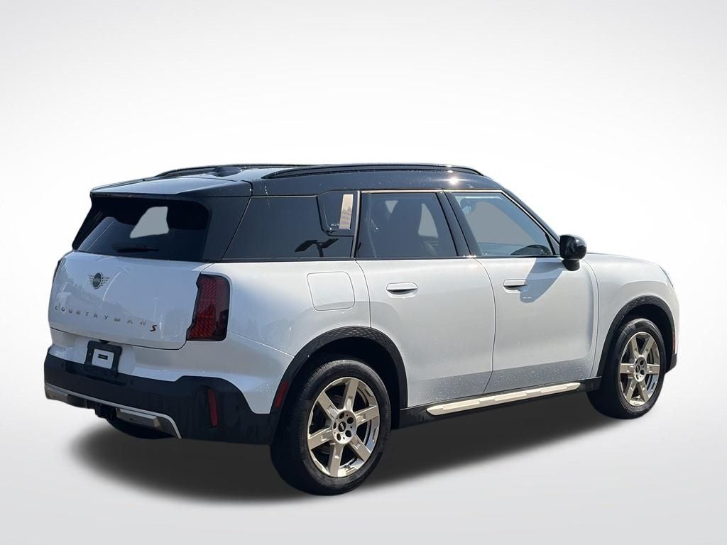 2025 MINI Cooper S Countryman Iconic