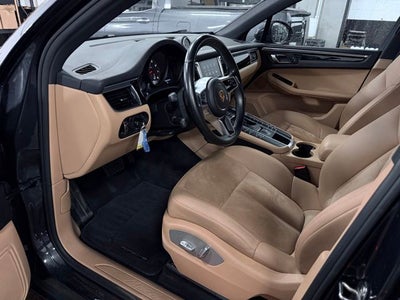 2017 Porsche Macan Base