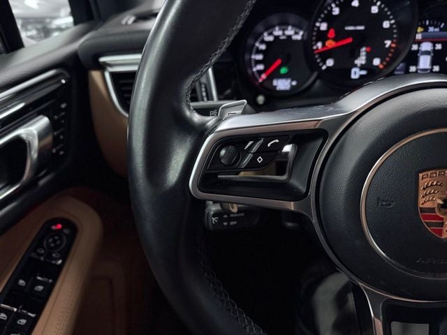 2017 Porsche Macan Base