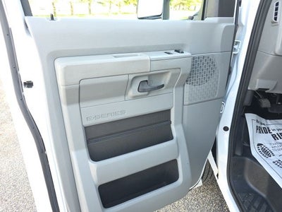 2026 Ford E-350SD Base Cutaway