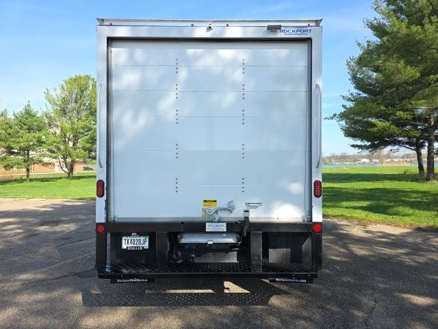 2026 Ford E-350SD Base Cutaway