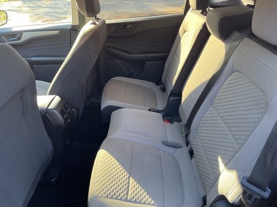 2022 Ford Escape Hybrid SE