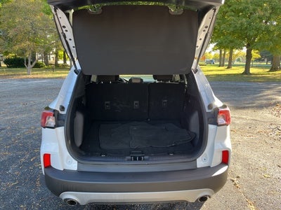 2022 Ford Escape Hybrid SE