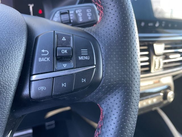 2023 Ford Escape ST-Line Select