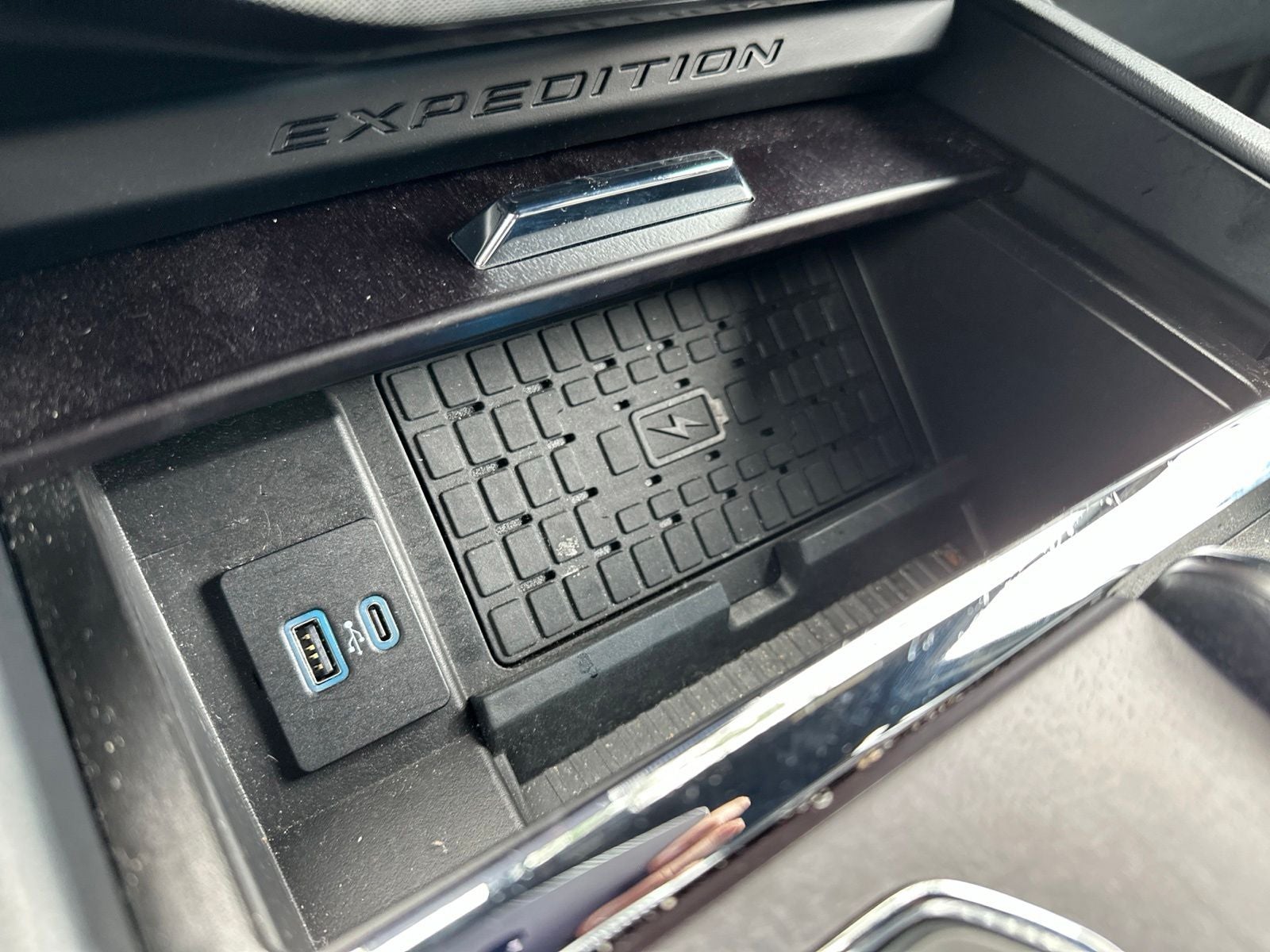 2024 Ford Expedition Max Platinum
