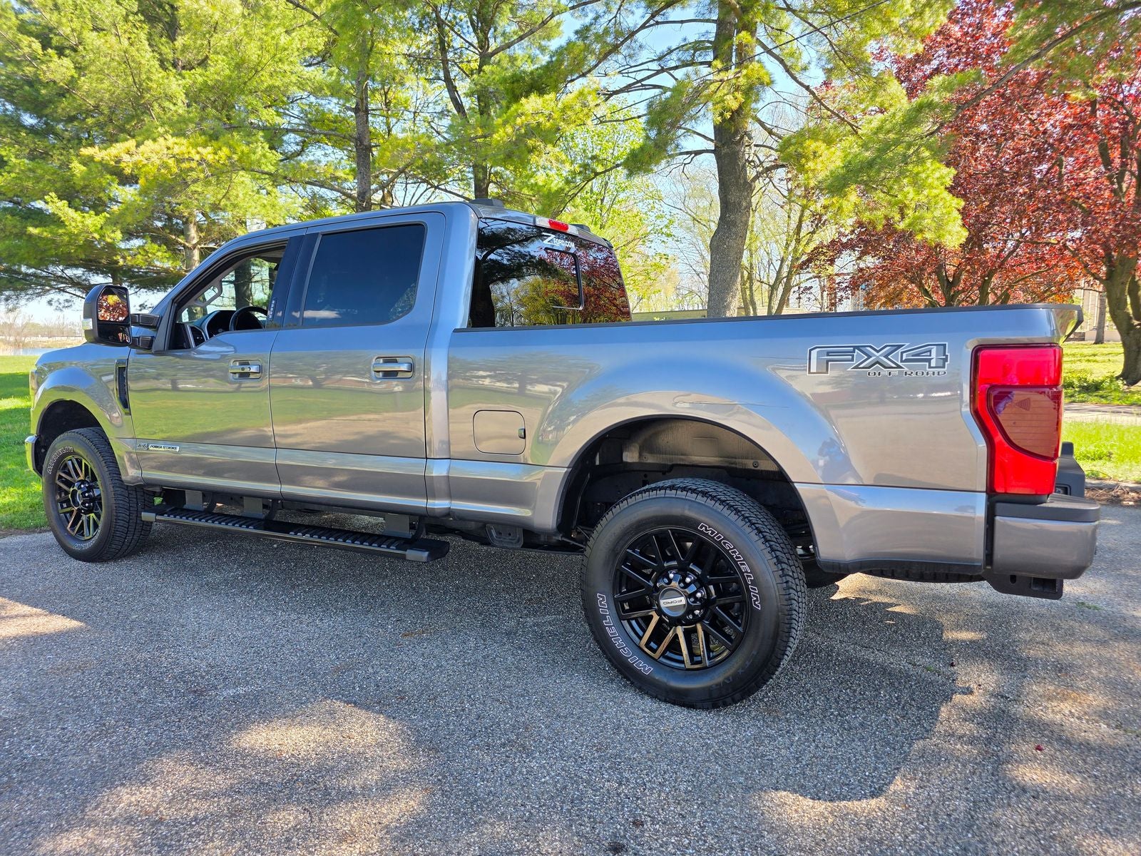 2021 Ford F-250SD Lariat