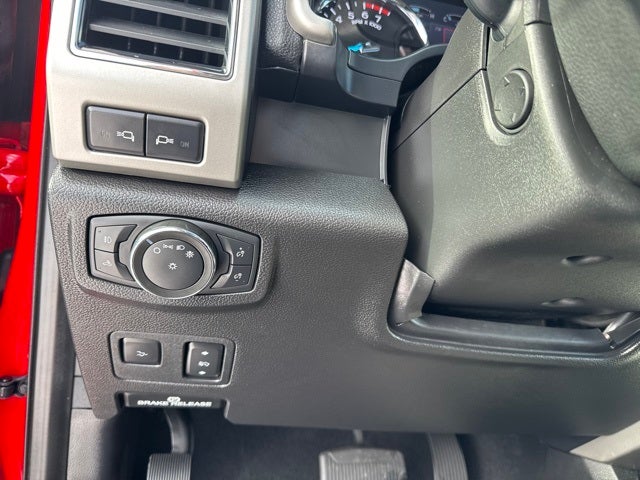 2021 Ford F-350SD Lariat Tremor Package