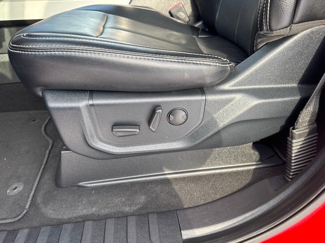 2021 Ford F-350SD Lariat Tremor Package