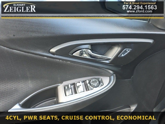 2017 Chevrolet Malibu LT 1LT