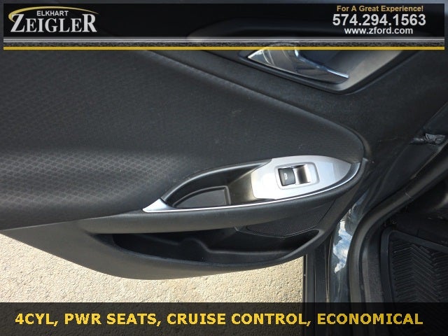 2017 Chevrolet Malibu LT 1LT