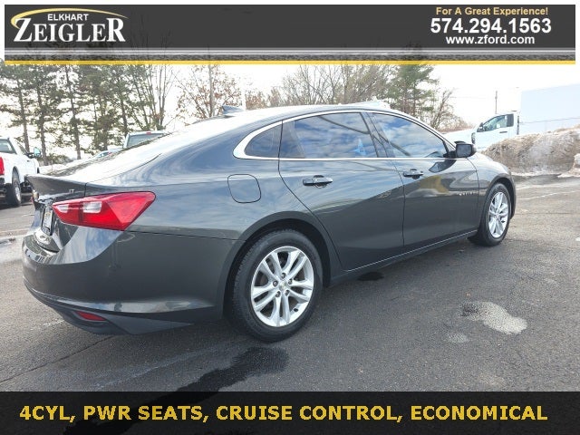 2017 Chevrolet Malibu LT 1LT