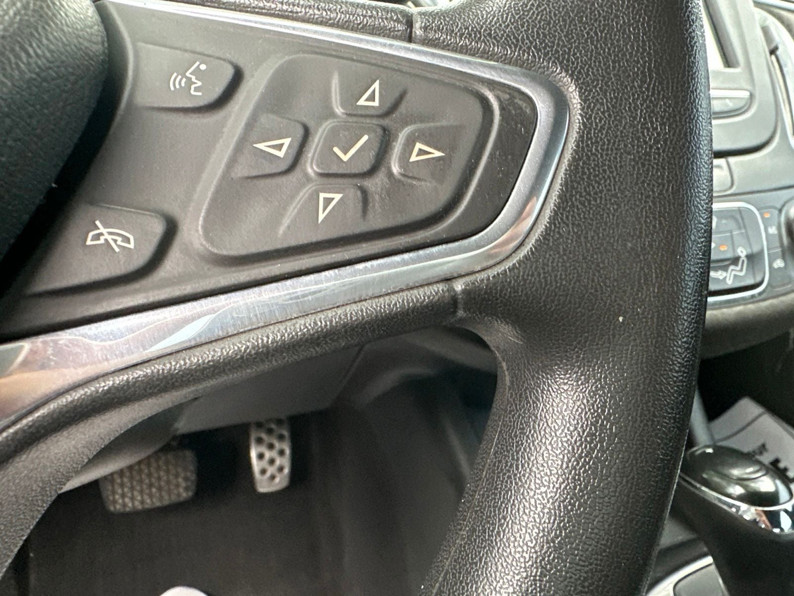 2017 Chevrolet Malibu LT 1LT