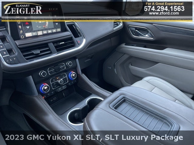 2023 GMC Yukon XL SLT