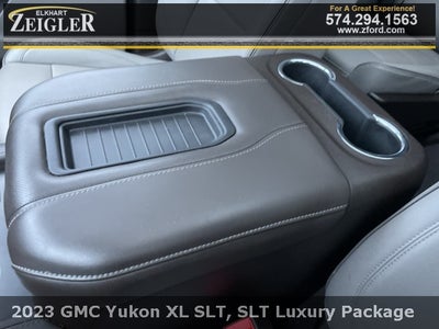 2023 GMC Yukon XL SLT