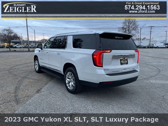 2023 GMC Yukon XL SLT