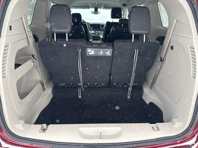 2017 Chrysler Pacifica Touring L Plus