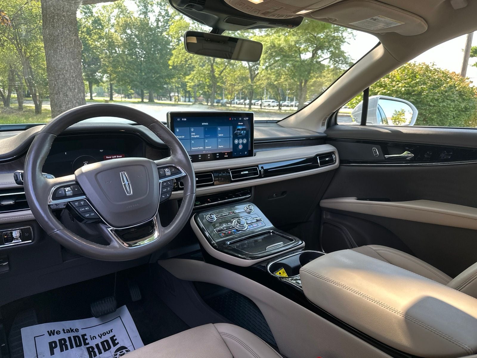 2023 Lincoln Nautilus Reserve