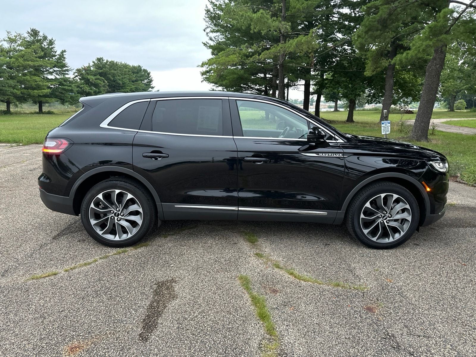 2023 Lincoln Nautilus Reserve