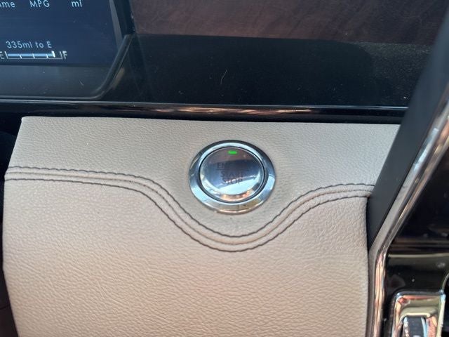 2022 Lincoln Navigator L Reserve