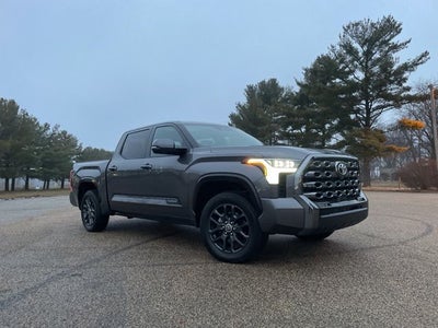 2022 Toyota Tundra Platinum