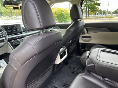 2024 Kia Carnival LX