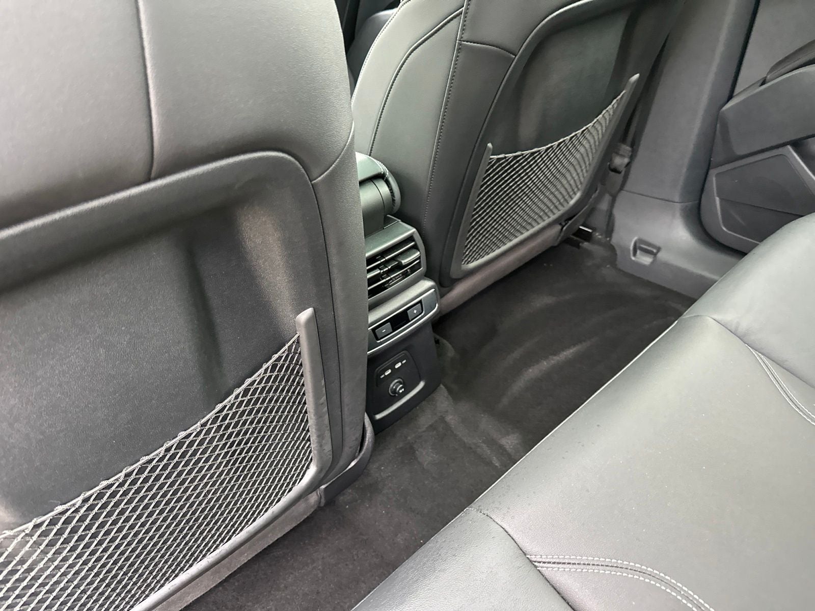2025 Audi Q4 Sportback e-tron Premium Plus quattro