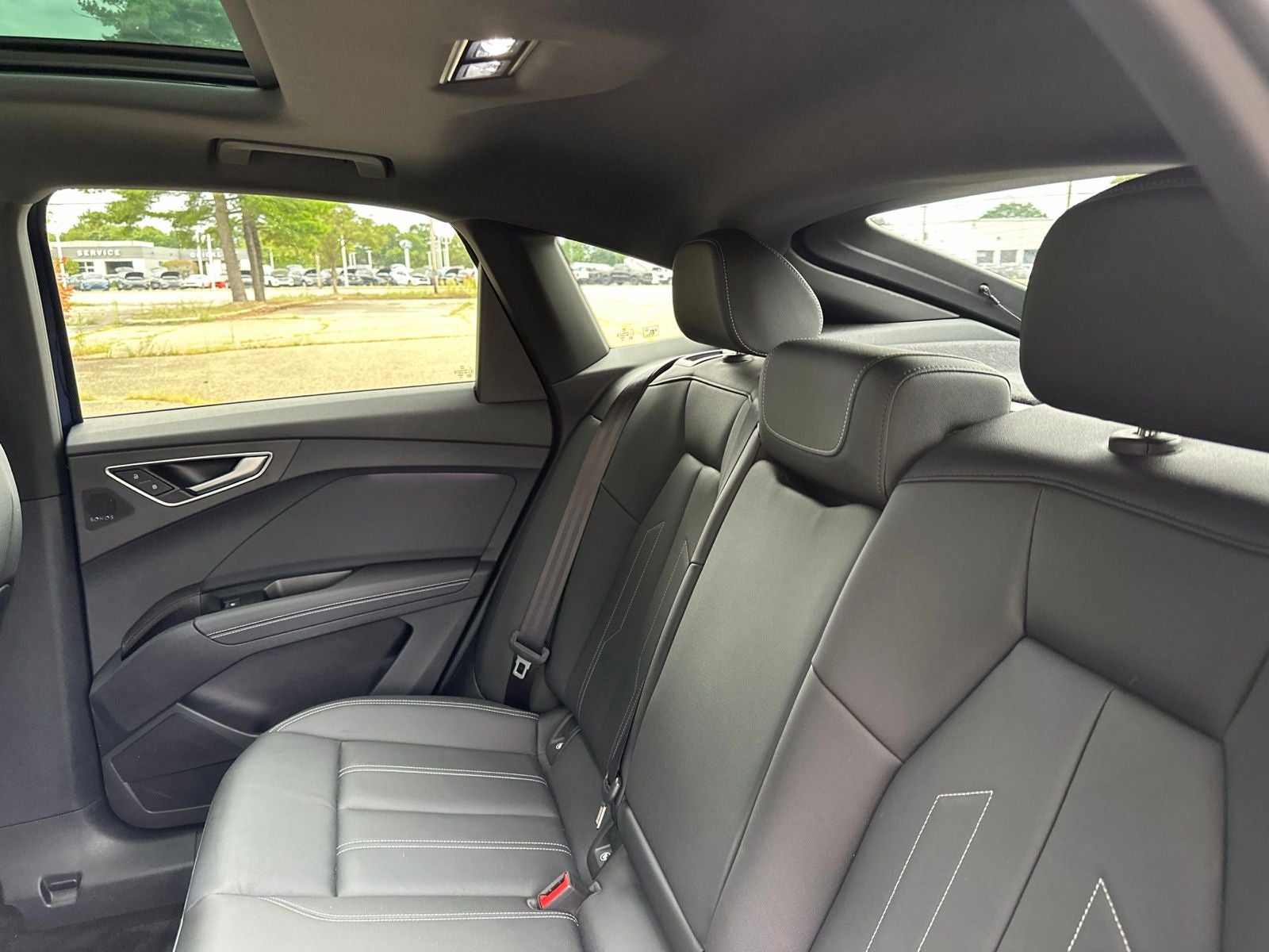 2025 Audi Q4 Sportback e-tron Premium Plus quattro