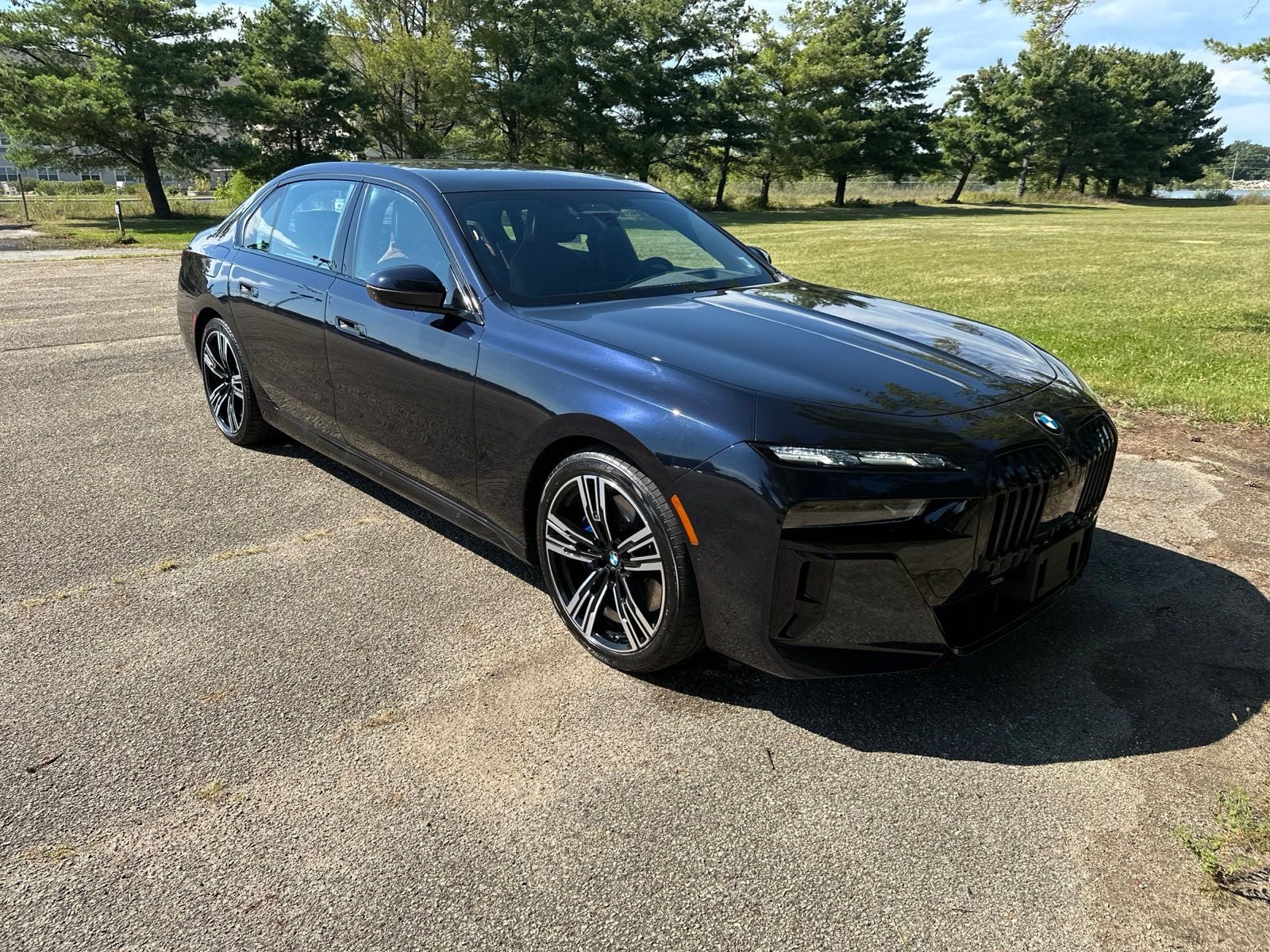 2024 BMW 7 Series 760i xDrive